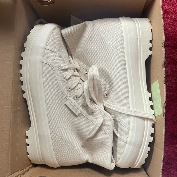 NWT Suprega Organic Cotton Alpina high tops in cream - Picture 1 of 5